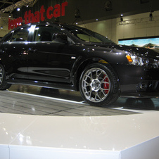 Mitsubishi Lancer Evolution X RS