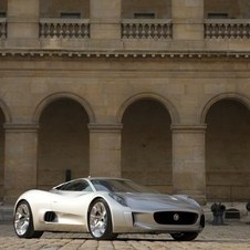 Jaguar C-X75 wins luxurious award