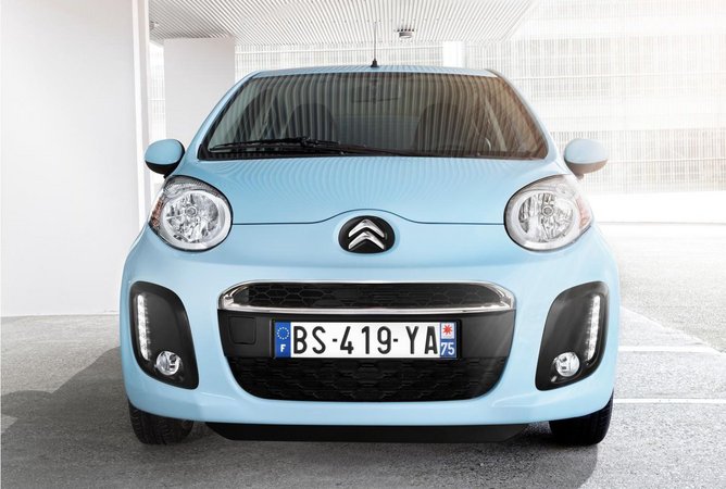 Redesigned Citroen C1 Has 99g/km Emissions, New Transmission and LED Running Lights