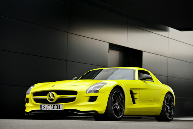 Mercedes-Benz announces SLS AMG E-CELL series production