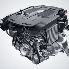 Mercedes-Benz presents new V8 and V6 engines