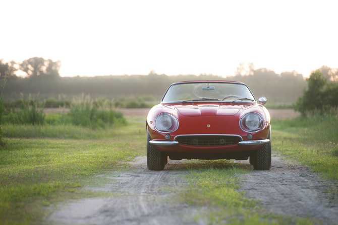 Ferrari 275 GTS/4 Spider NART