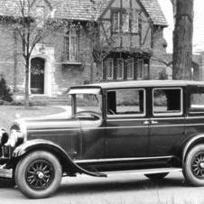 Chrysler Model 72 Crown Sedan