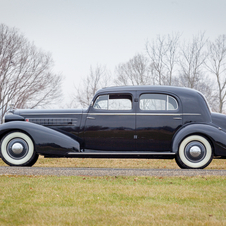 Cadillac Series 30 Five-Passenger Town Sedan by Fleetwood