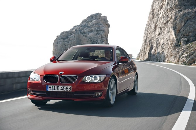 BMW 325i Coupé Edition Exclusive AT