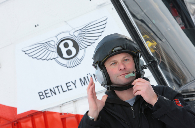 New Bentley Continental V8 Helicoptered into Munich