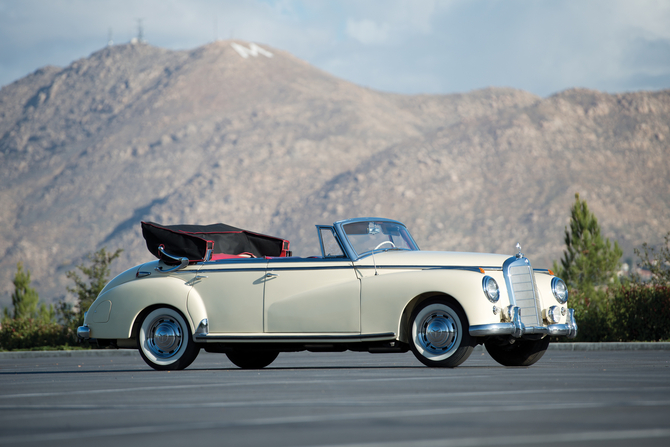 Mercedes-Benz 300 b Cabriolet D