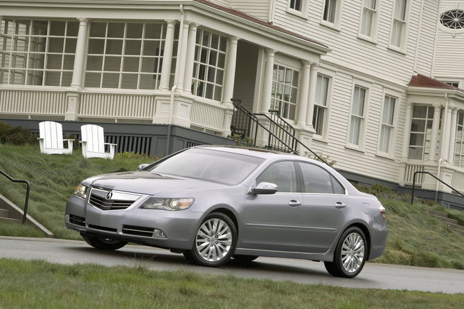 Acura RL w/Advance Package