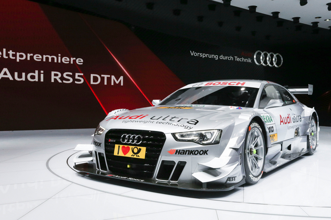 Audi a travaillé afin d’identifier des possibilités d’optimisation parmi les 4000 composants de la voiture de course de la saison 2012