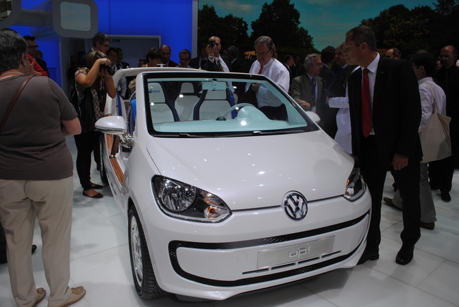 VW unveils an extended UP! family in Frankfurt