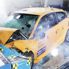 Volvo displays crash-tested C30 Electric in Detroit