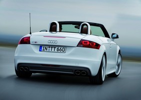 Audi TTS Roadster 2.0 TFSI quattro