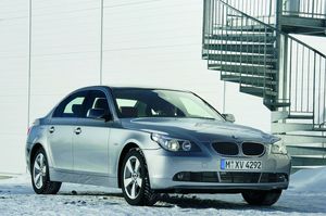 BMW 523i