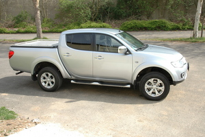 Mitsubishi L200 4x4 Double Cab Intense