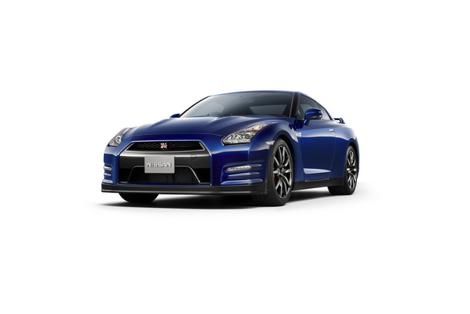 Nissan unveils the revised GT-R