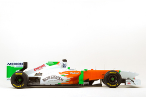 Force India unveils the VJM04