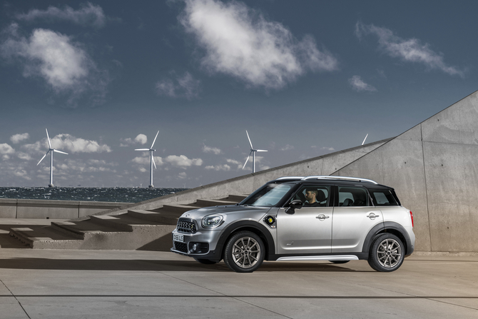 MINI (BMW)  Cooper Countryman S E ALL4