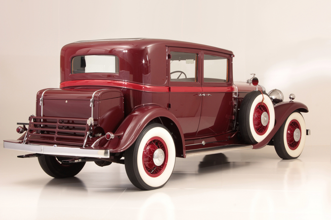 Cadillac V-12 Town Sedan by Fisher