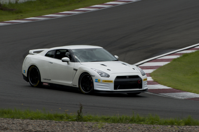 Nissan unveils the revised GT-R