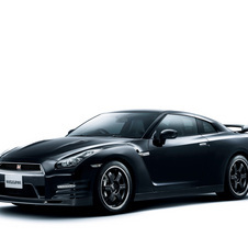 Nissan unveils the revised GT-R