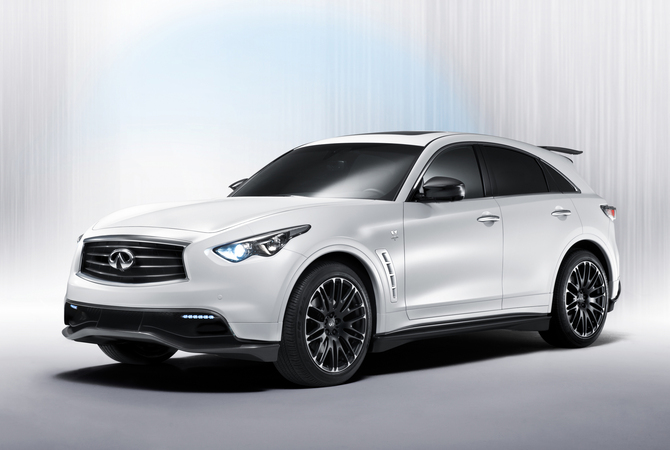 First Image of Sebastian Vettel Special Edition Infiniti FX Released and to Be Unveiled at Frankfurt