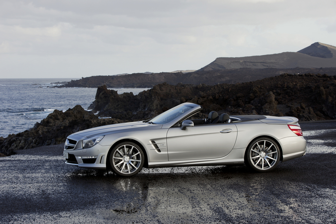 Mercedes-Benz SL 63 AMG