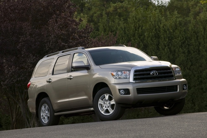 Toyota Sequoia SR5 4.7L 4X2