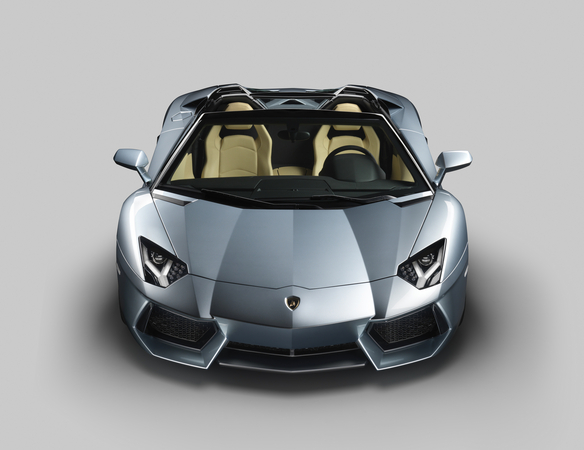 Aventador Gets Droptop Version with Two-Peice Carbon Top