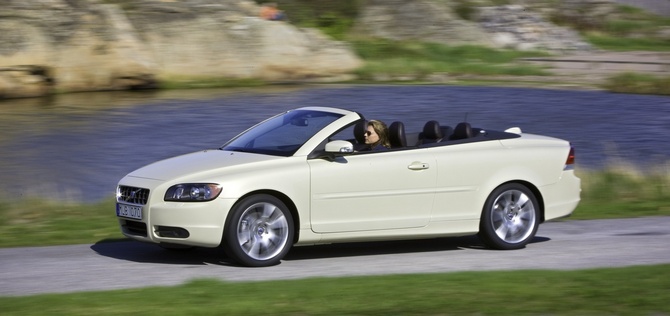 Volvo C70 D5 Momentum Geartronic