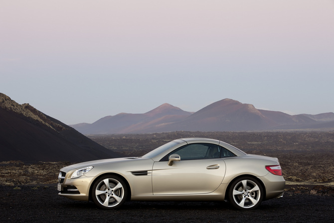 Third generation of Mercedes-Benz SLK unveiled