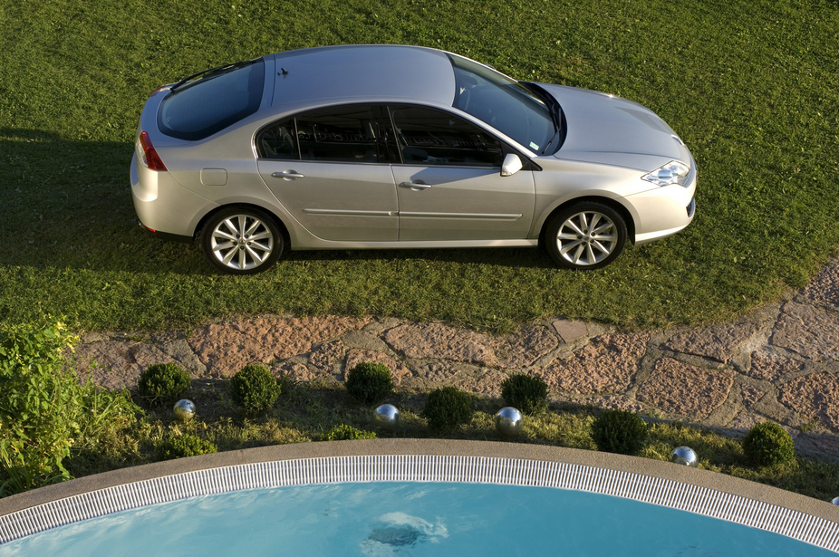 Renault Laguna 2.0 dCi 130 FAP