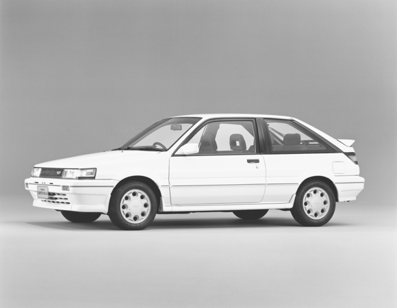 Nissan Liberta Villa Hatchback 1600SSS Twincam