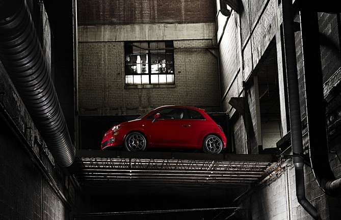 Fiat 500 officially arrives in the US