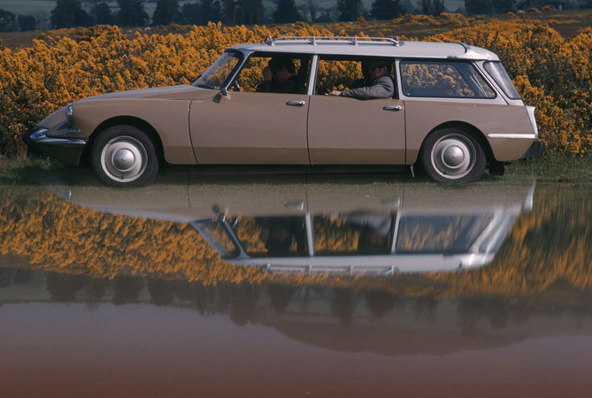 Citroën DS 21 Safari