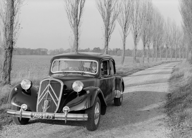 Citroën Traction 15/6 H Saloon