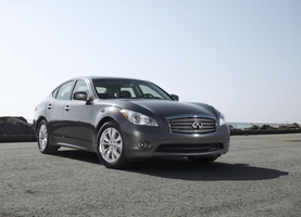 Infiniti M 56x