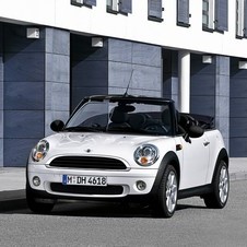 MINI (BMW) Mini Cabrio One 98 hp Auto