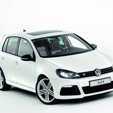 Golf R gets four special versions at Geneva