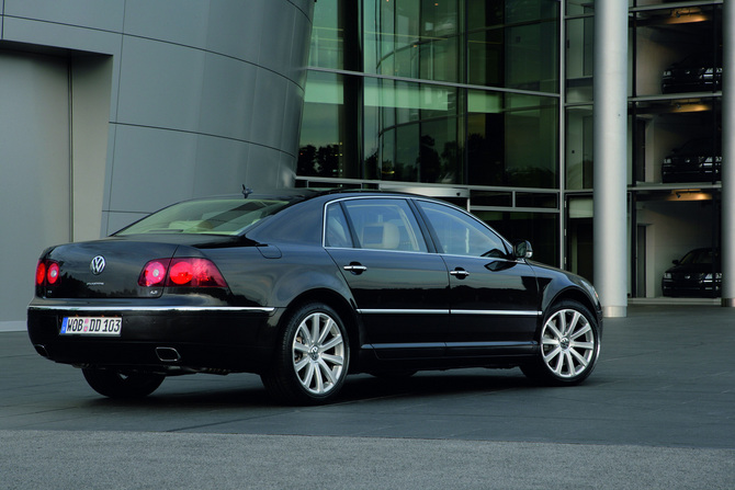 Volkswagen Phaeton 4.2I V8 Tiptronic 4M 4L.