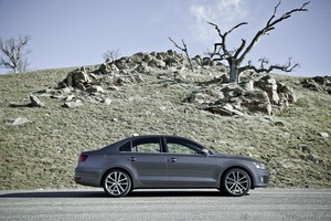 Volkswagen Jetta GLI DSG Autobahn w/ Navigation