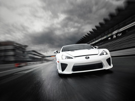 To Improve Your Weekend Here are Some Fabulous Car Sounds