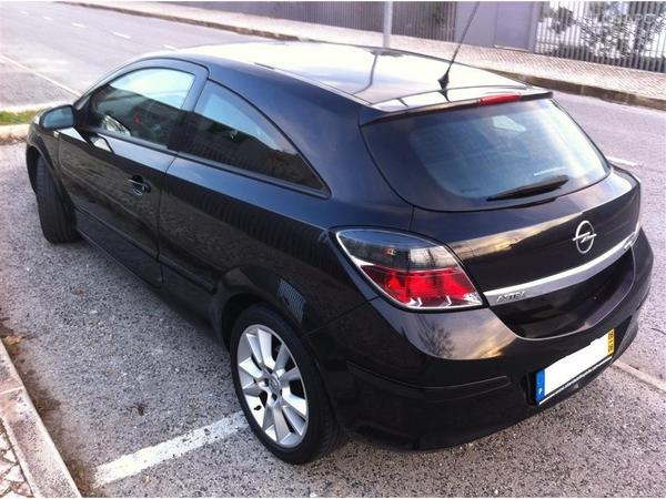 Opel Astra GTC