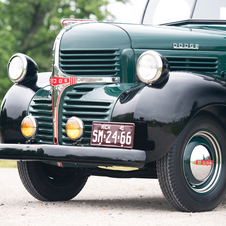 Dodge Half-Ton Canopy Express