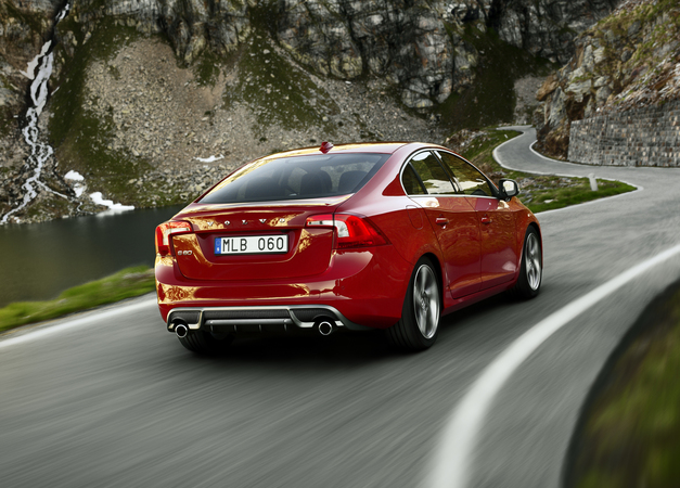 Volvo S60 D5 R Design