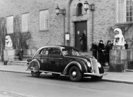 Volvo PV36