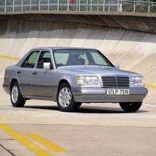 Mercedes-Benz E 250 Turbodiesel AT