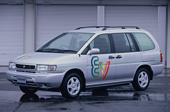 Nissan Prairie Joy EV