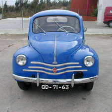 Renault 4CV Sport