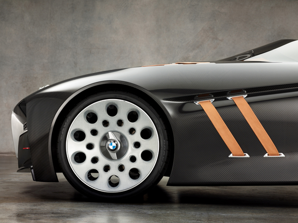 BMW celebrates 75th of the 328 with an Hommage model