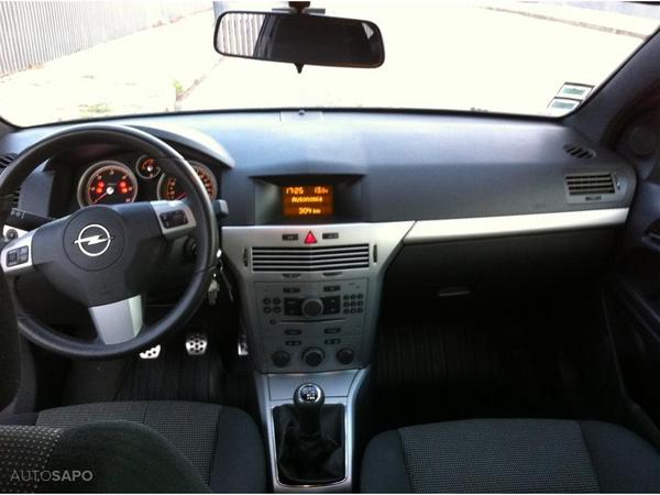 Opel Astra GTC